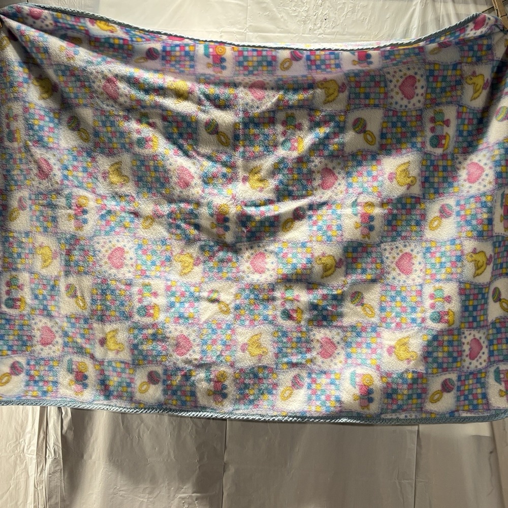 Vintage Comfort Receiving Blanket 30 X 40 Approx